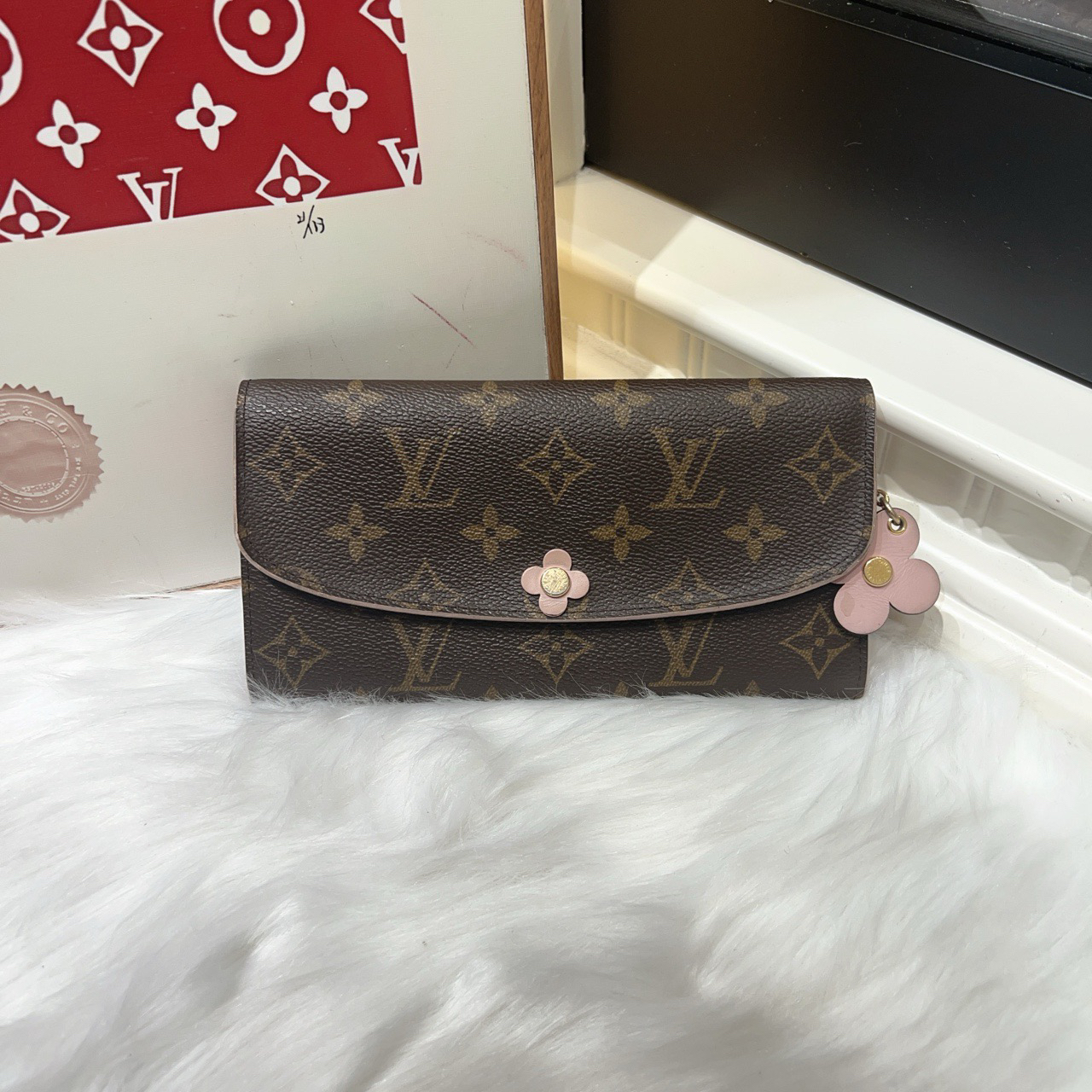 95新 LouisVuitton/路易威登 lv小花长款钱包 cj3139
