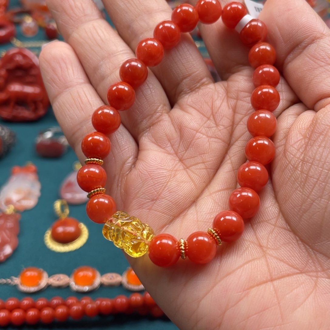 南红玛瑙手串未镶嵌