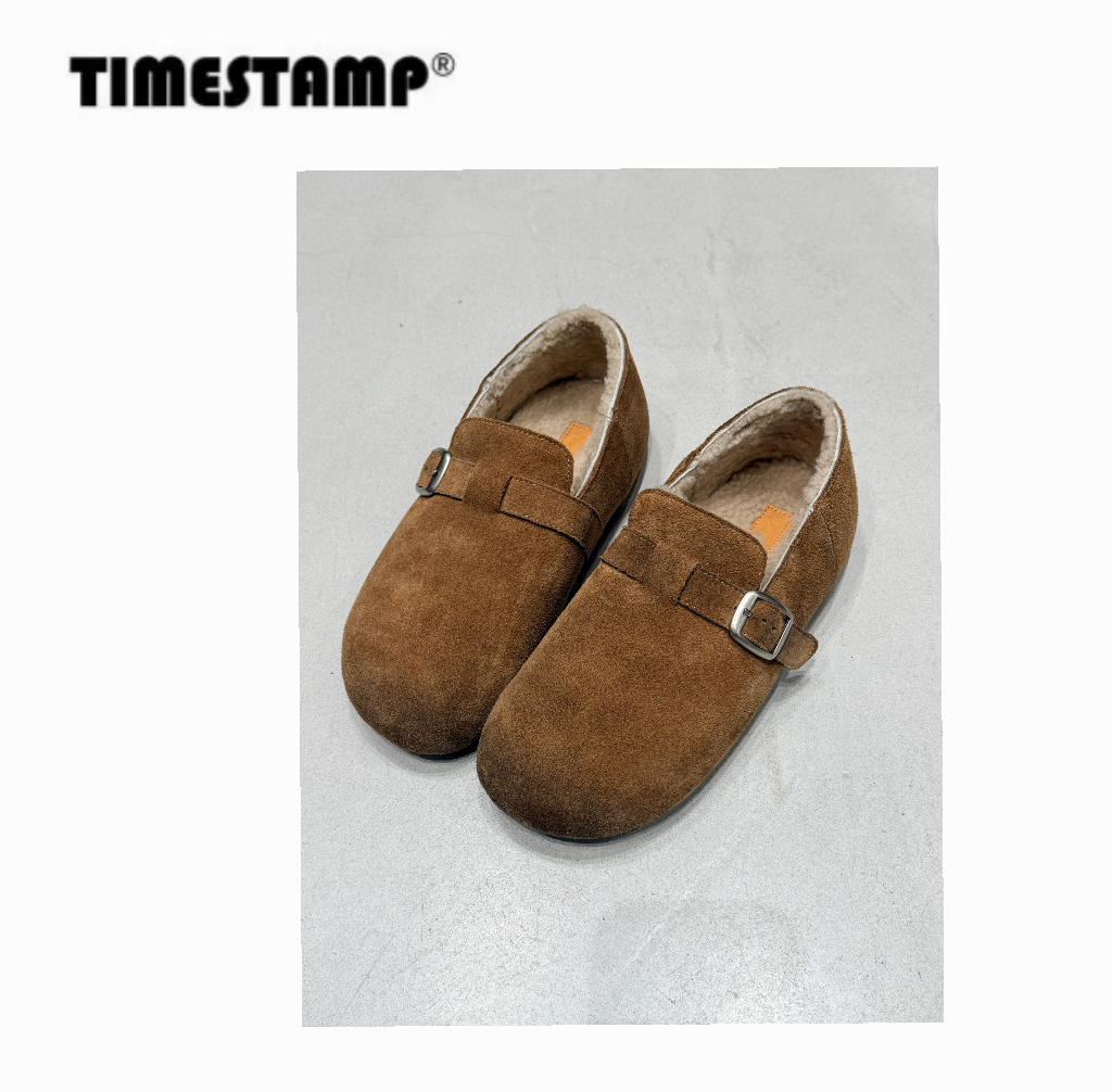 【TIMESTAMP】2025/670681新款时尚简约百搭款休闲鞋