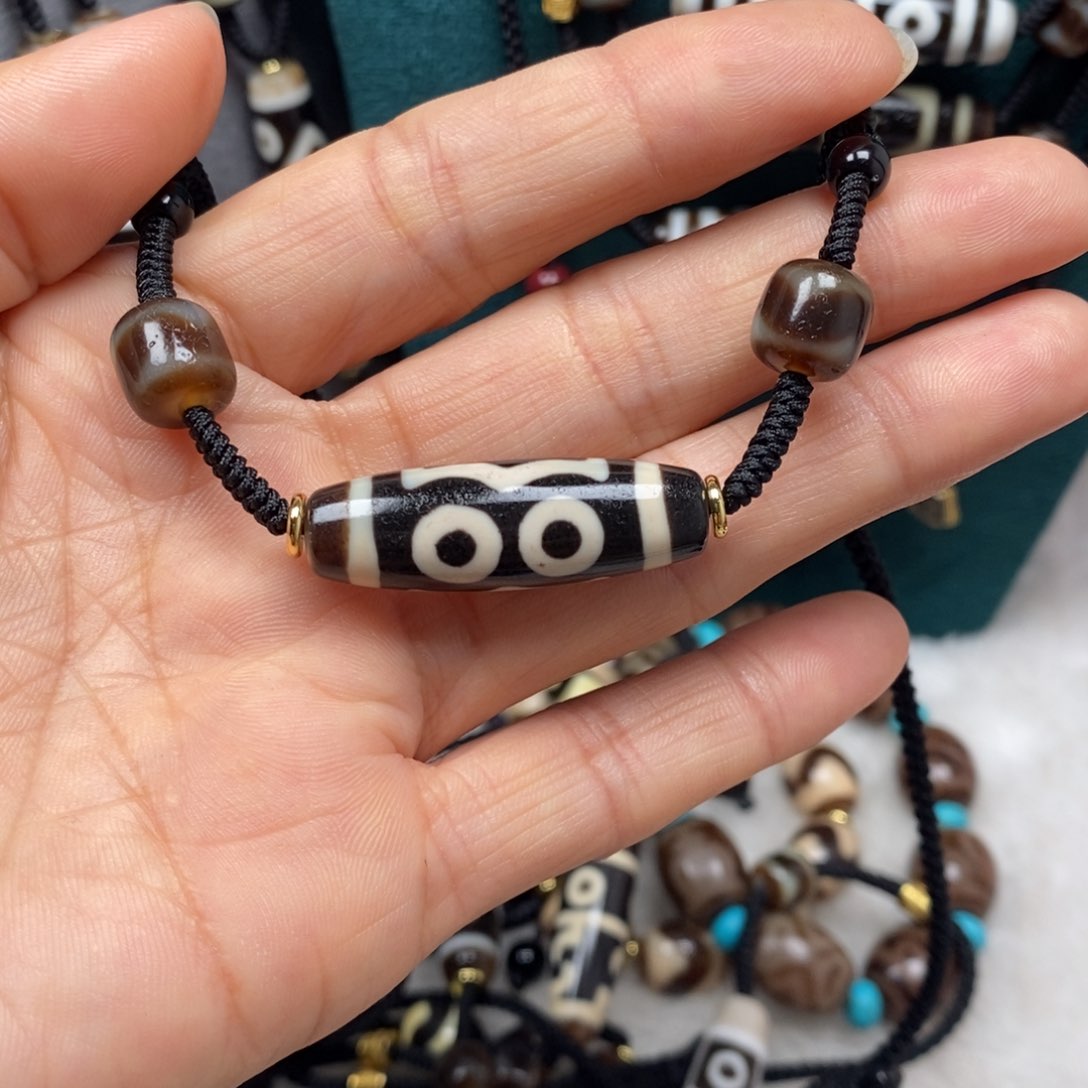 玛瑙/玉髓合金颈饰