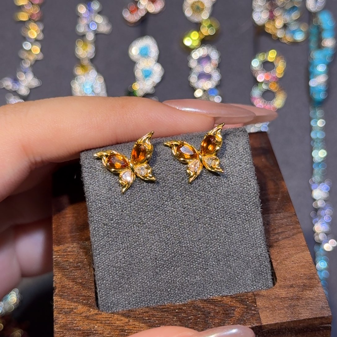 银S925镶嵌耳饰水晶