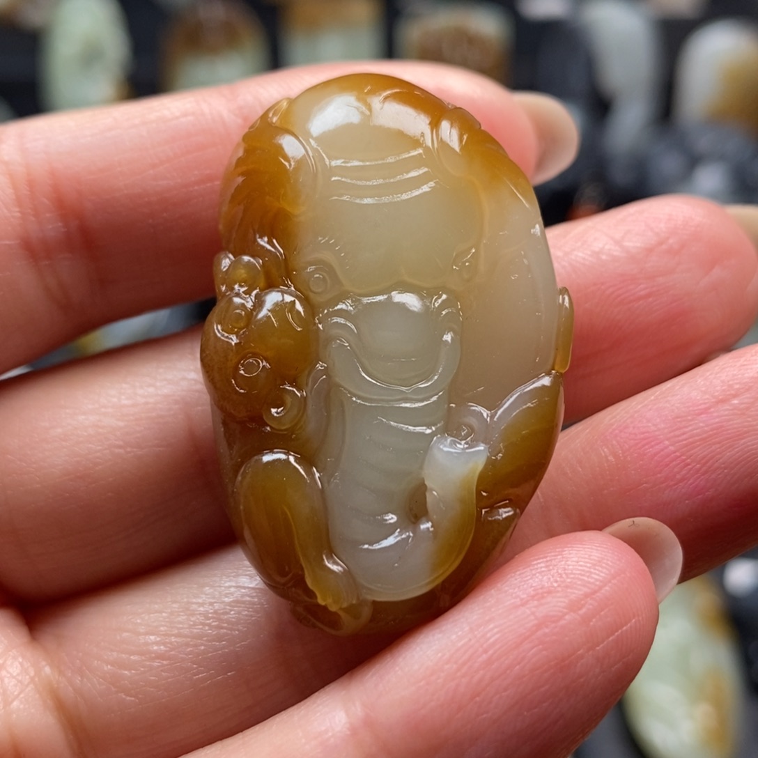 和田玉挂件未镶嵌