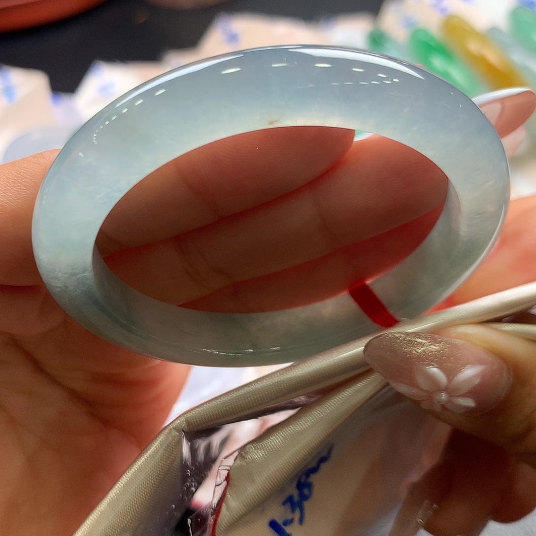 翡翠未镶嵌手镯16号 大漏！