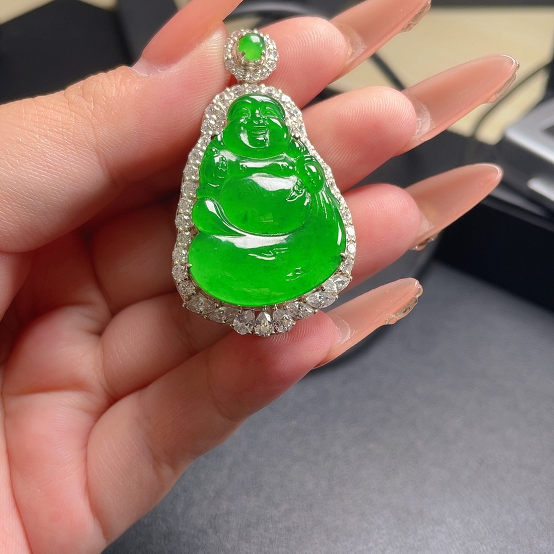 颈饰银S925镶嵌翡翠布袋佛