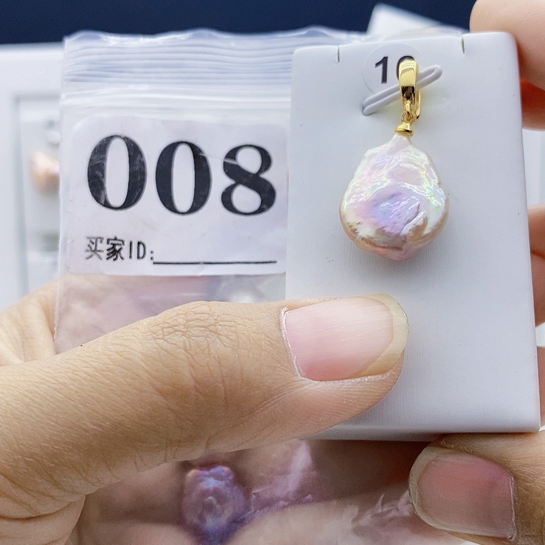 颈饰淡水珍珠钛钢