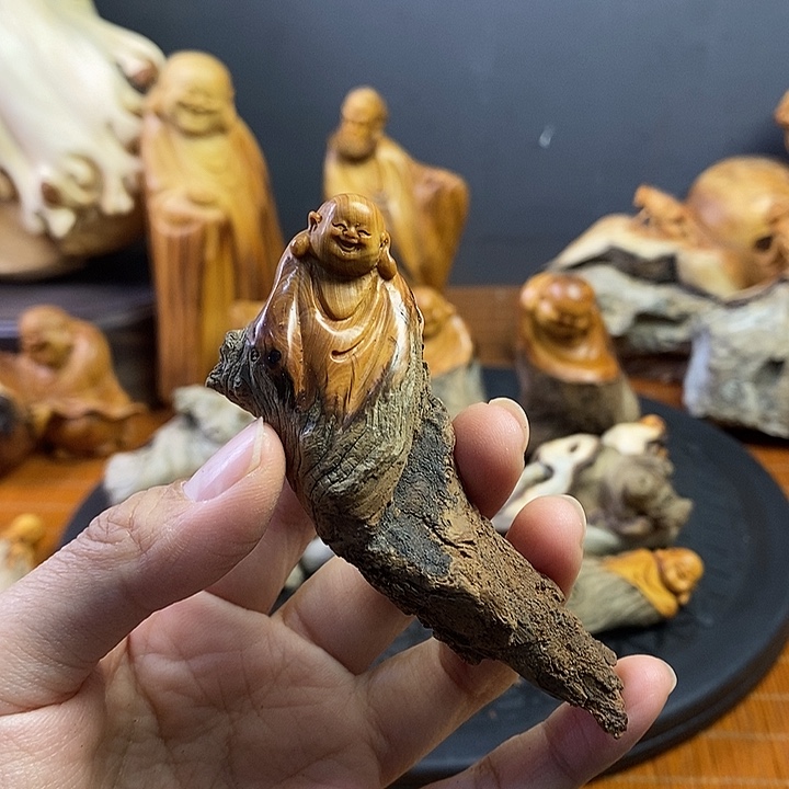 柏木（崖柏）弥勒佛手把