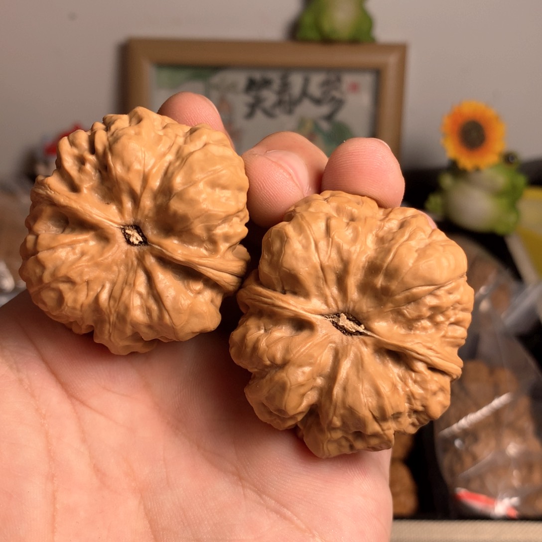 吊坠文玩核桃恒****玛