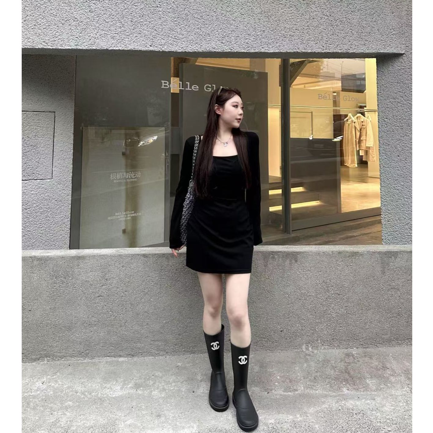 琪琪怪怪大码女装【芭蕾慢生活】后背镂空方圆领褶皱连衣裙D15990QQ