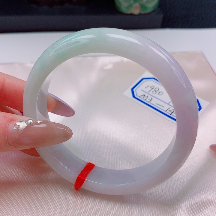 翡翠未镶嵌手镯56圈