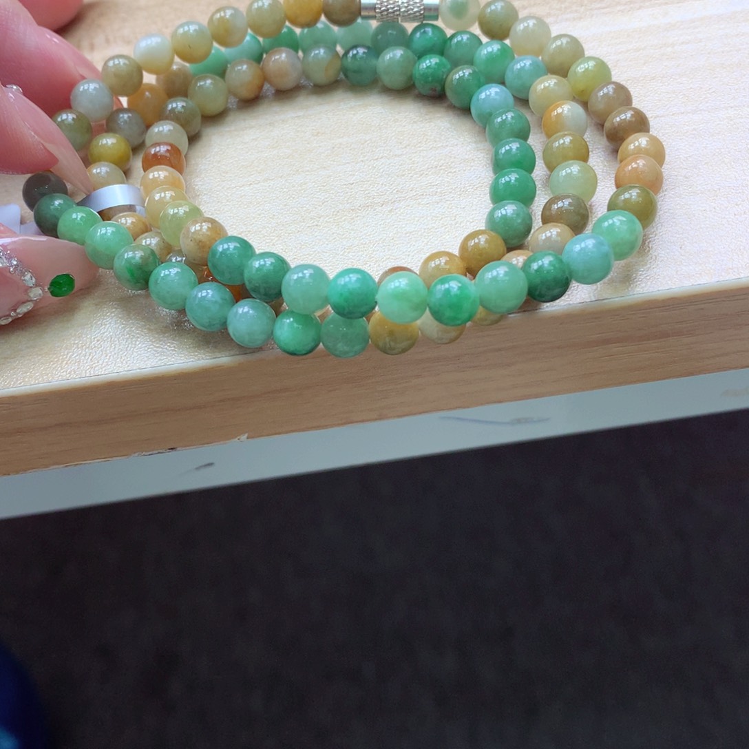 翡翠未镶嵌颈饰吊坠