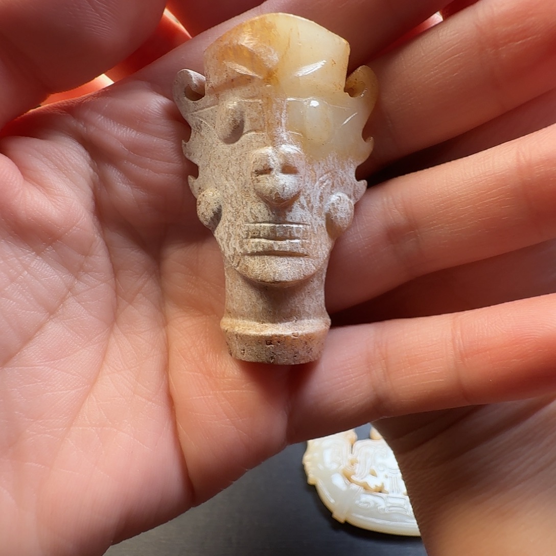 凡***星                   配饰