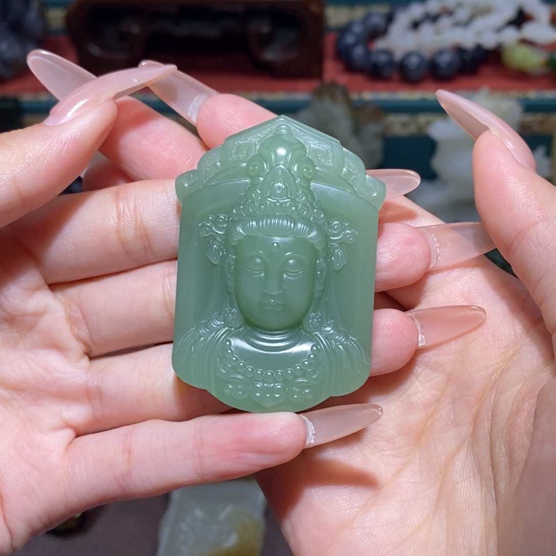 觉***知和田玉未镶嵌颈饰