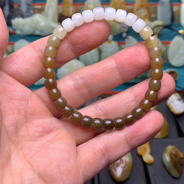 和田玉未镶嵌玉牌