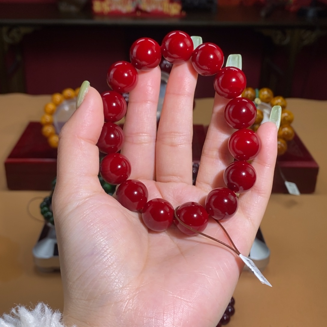 贝壳杉帝王血龙木1.5果冻