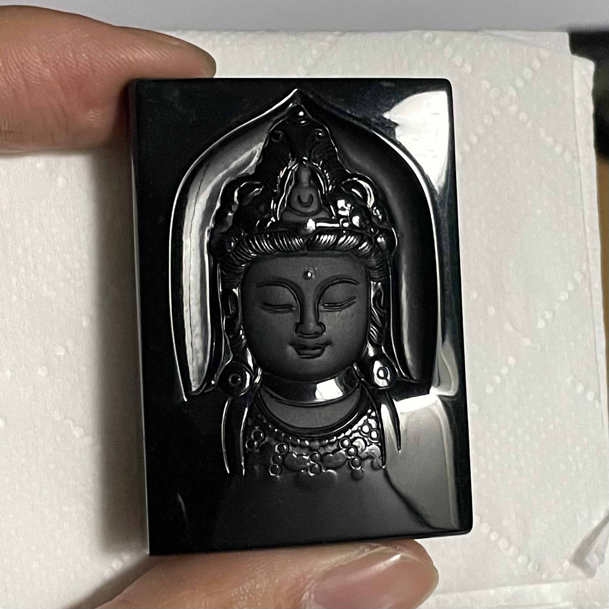 天然翡翠a货 观音玉首