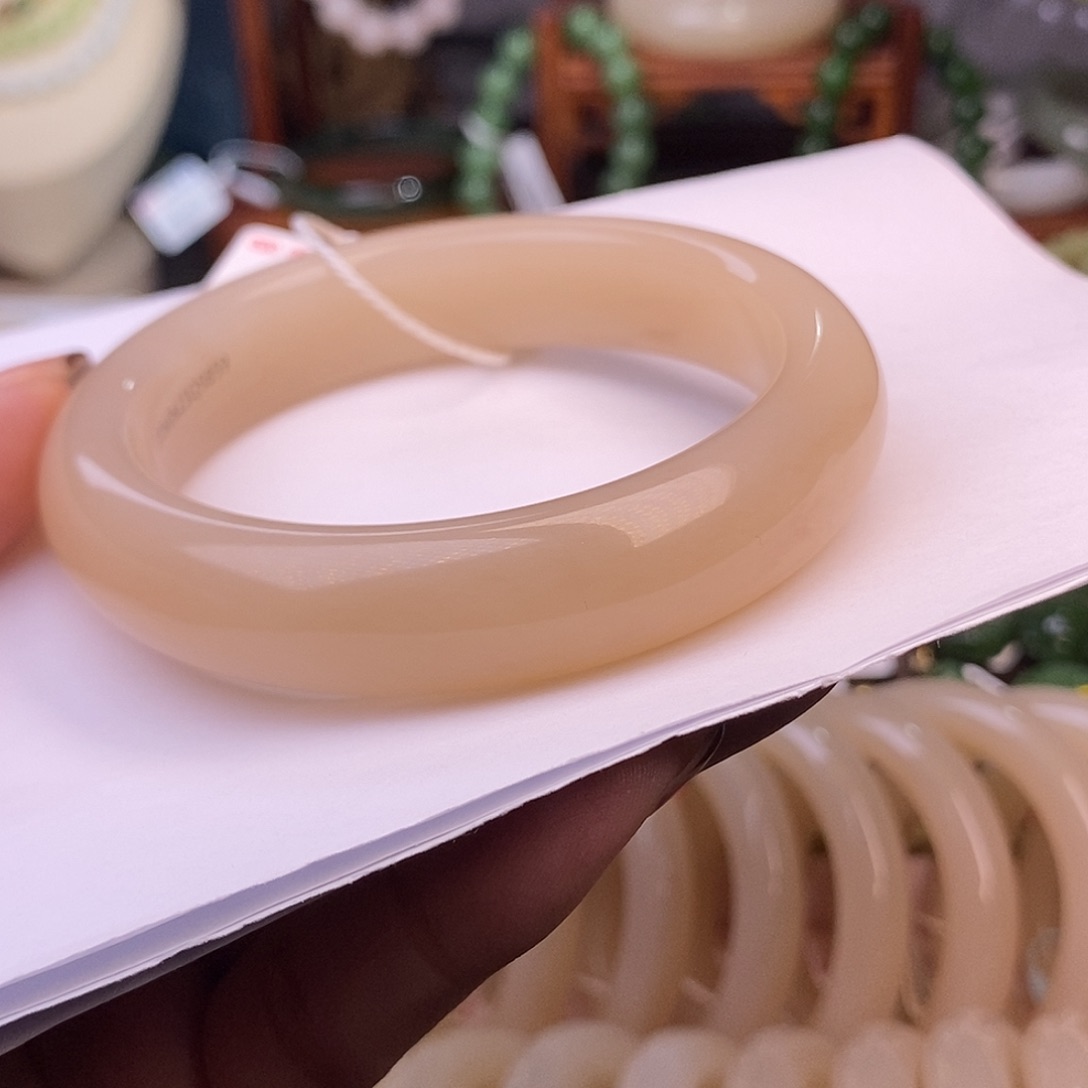 和田玉毕业级老矿料浓红粉宽版手镯58.7未镶嵌