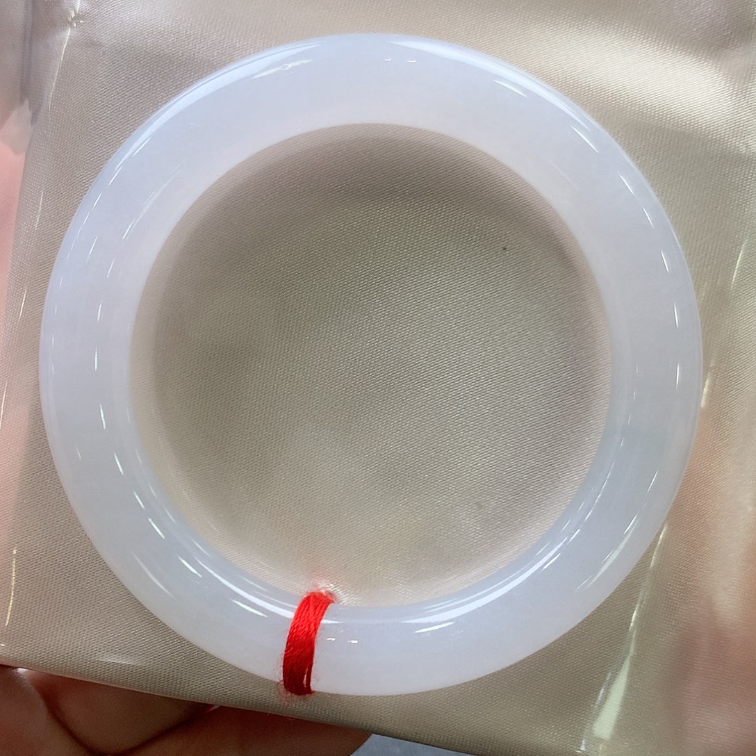 翡翠未镶嵌手镯54.5圆条