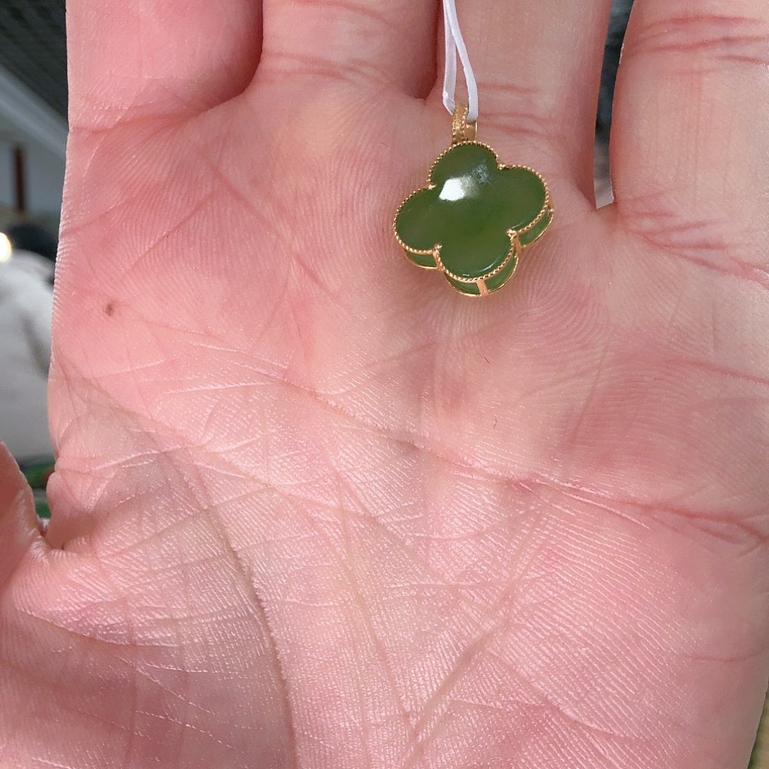 和田玉颈饰18K金镶嵌