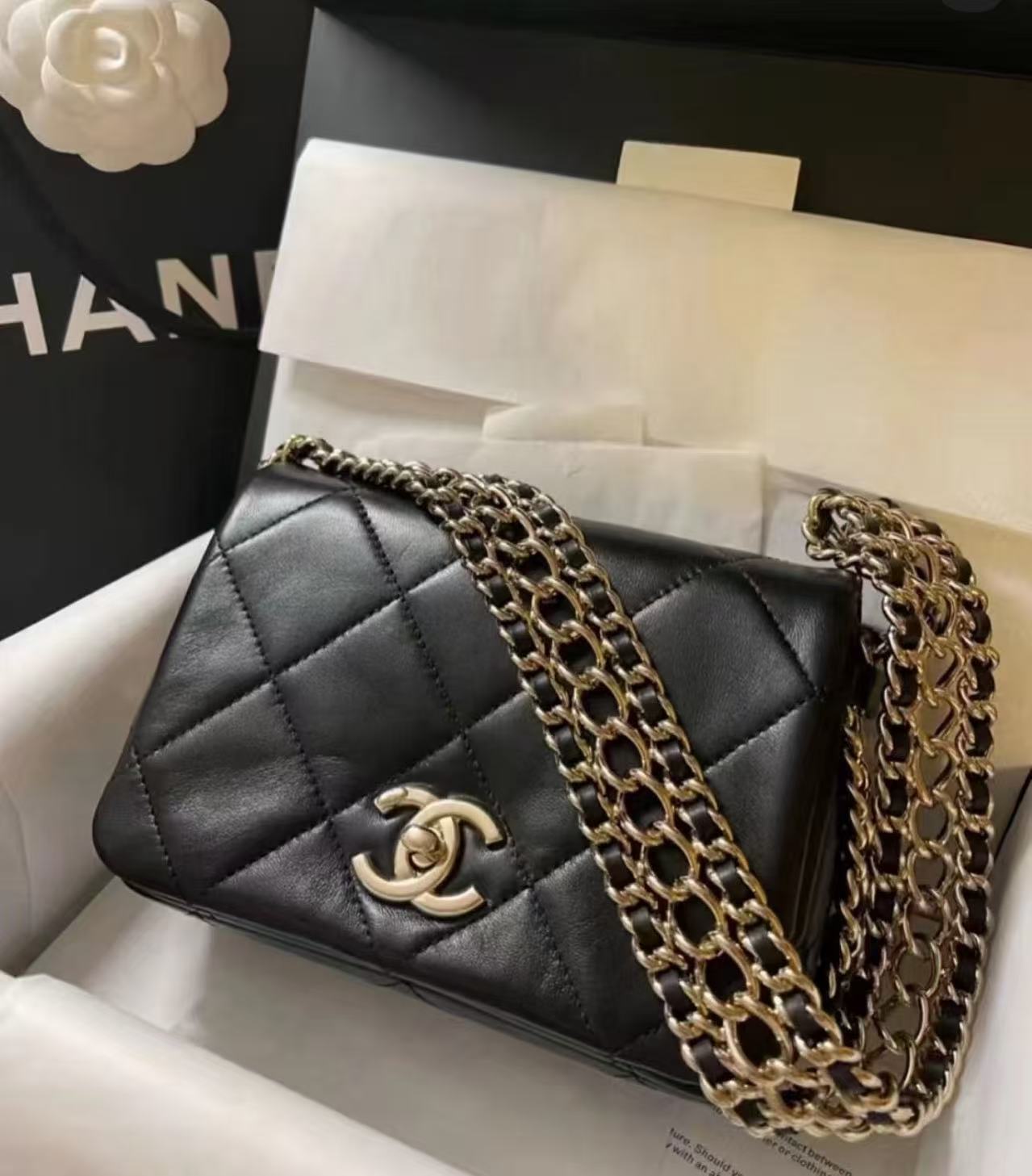 95新 Chanel/香奈儿 多多奢品/香奈儿22p黑金瀑布斜挎包/98新