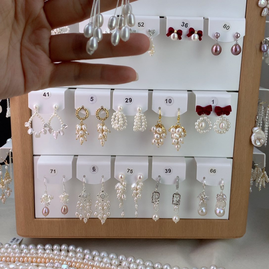 未镶嵌耳饰淡水珍珠