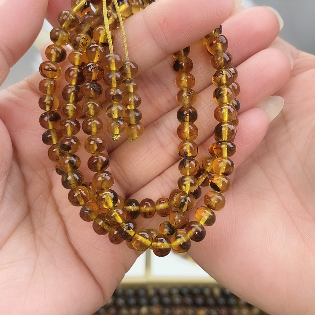 琥珀未镶嵌裸石琥珀6