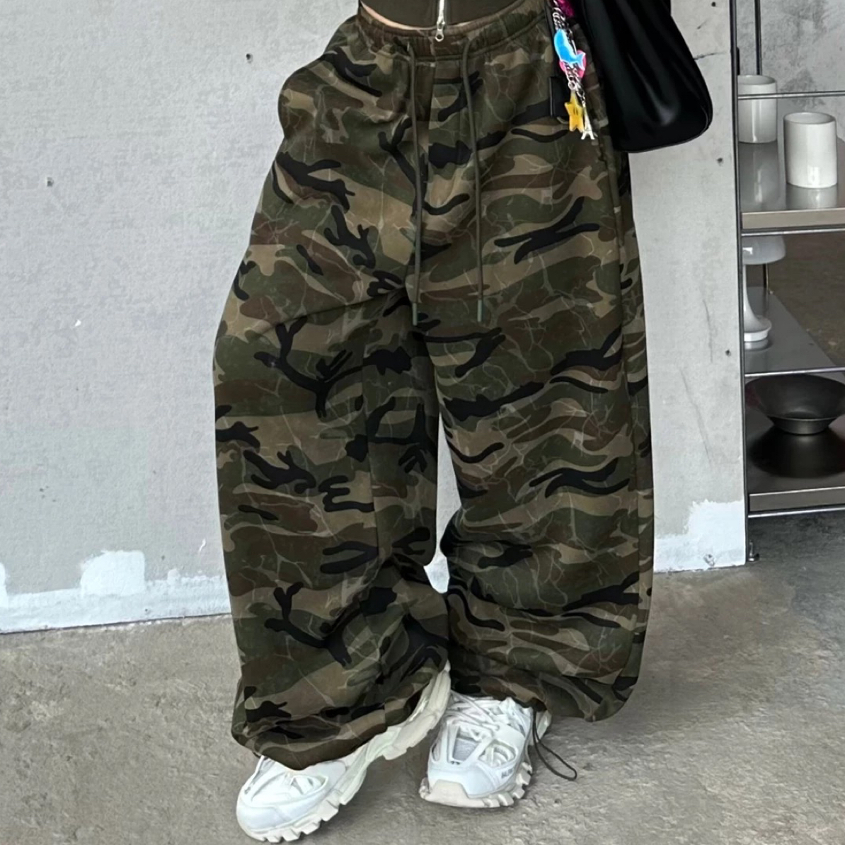 重工欧货 加绒加厚松紧腰抽绳迷彩痞帅卫裤 裤长105