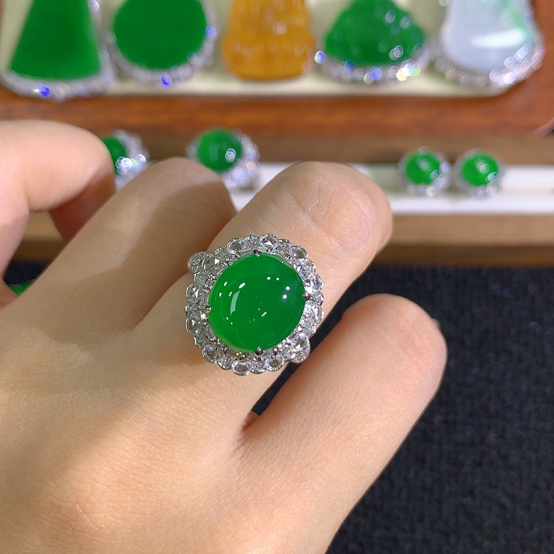 翡翠18K金镶嵌戒指两用款