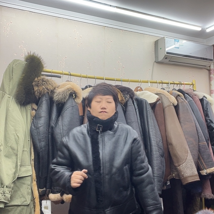 沉*130斤穿皮毛一体xl