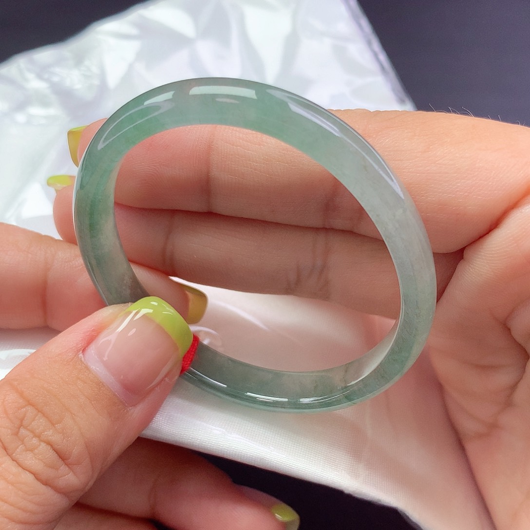 【闪购商品】翡翠手镯未镶嵌余***爱贵妃a 1