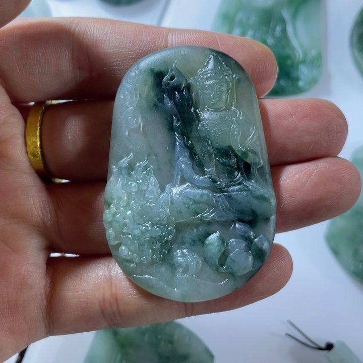 定制翡翠未镶嵌不退不换