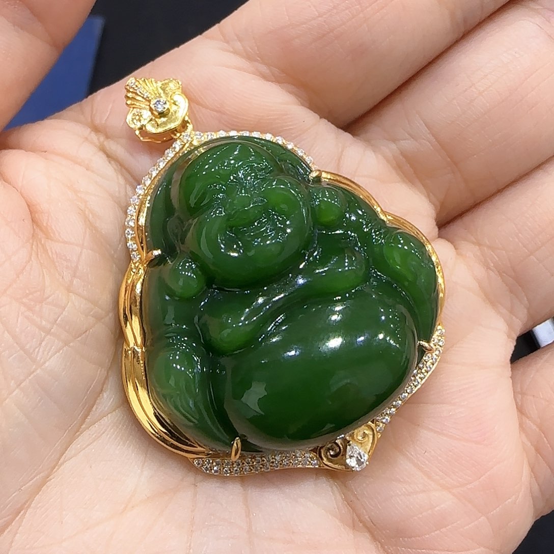 和田玉颈饰未镶嵌?****?