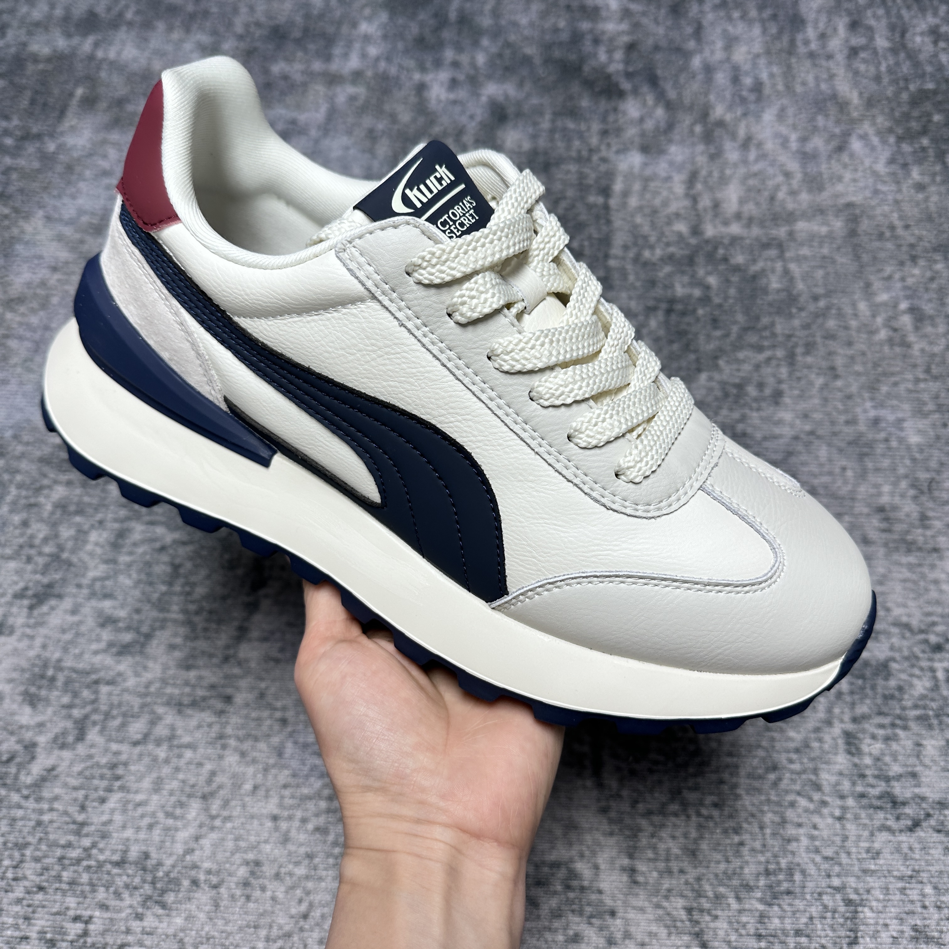 阿甘鞋男鞋休闲厚底时尚网面透气真皮防水运动跑步轻便