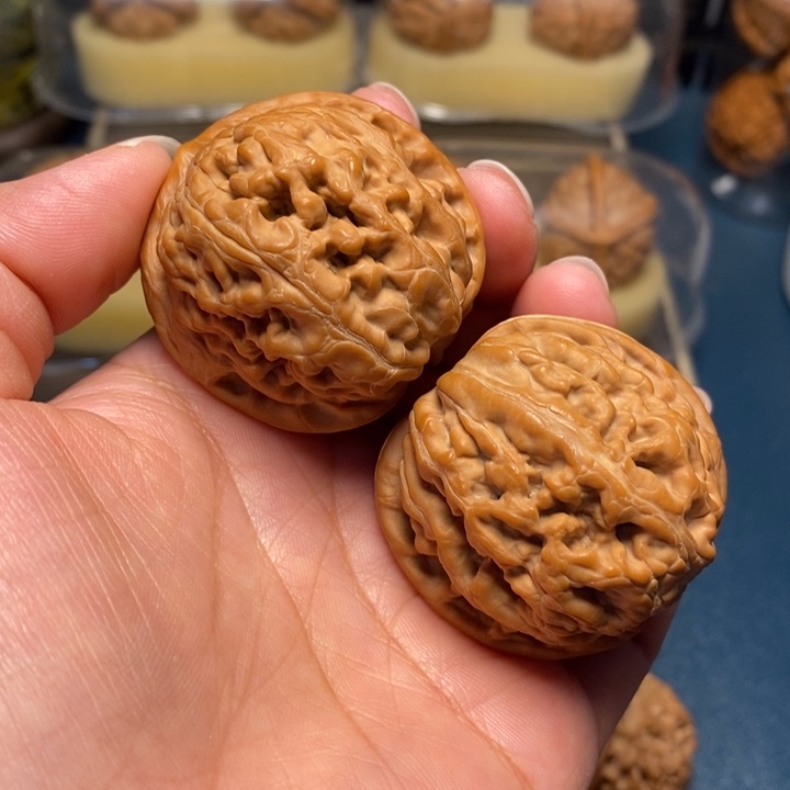 【闪购商品】文玩核桃把件凤凰台