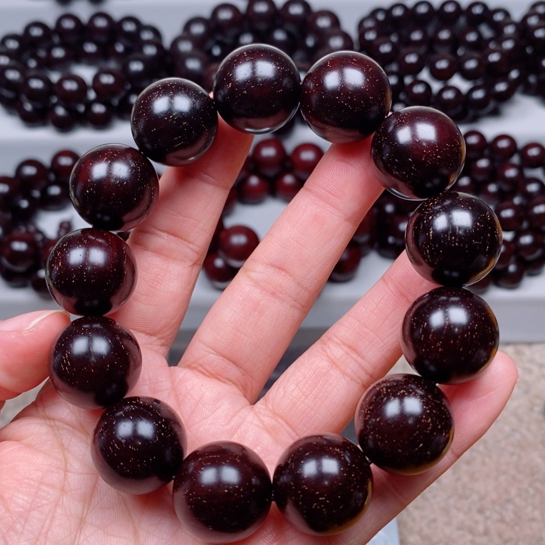 檀香紫檀（小叶紫檀）1**71.8