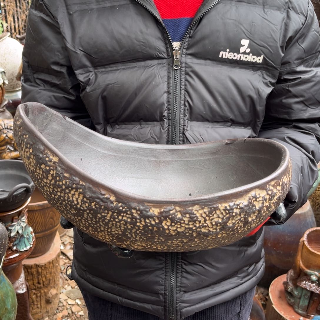 红陶高18长33宽23无孔