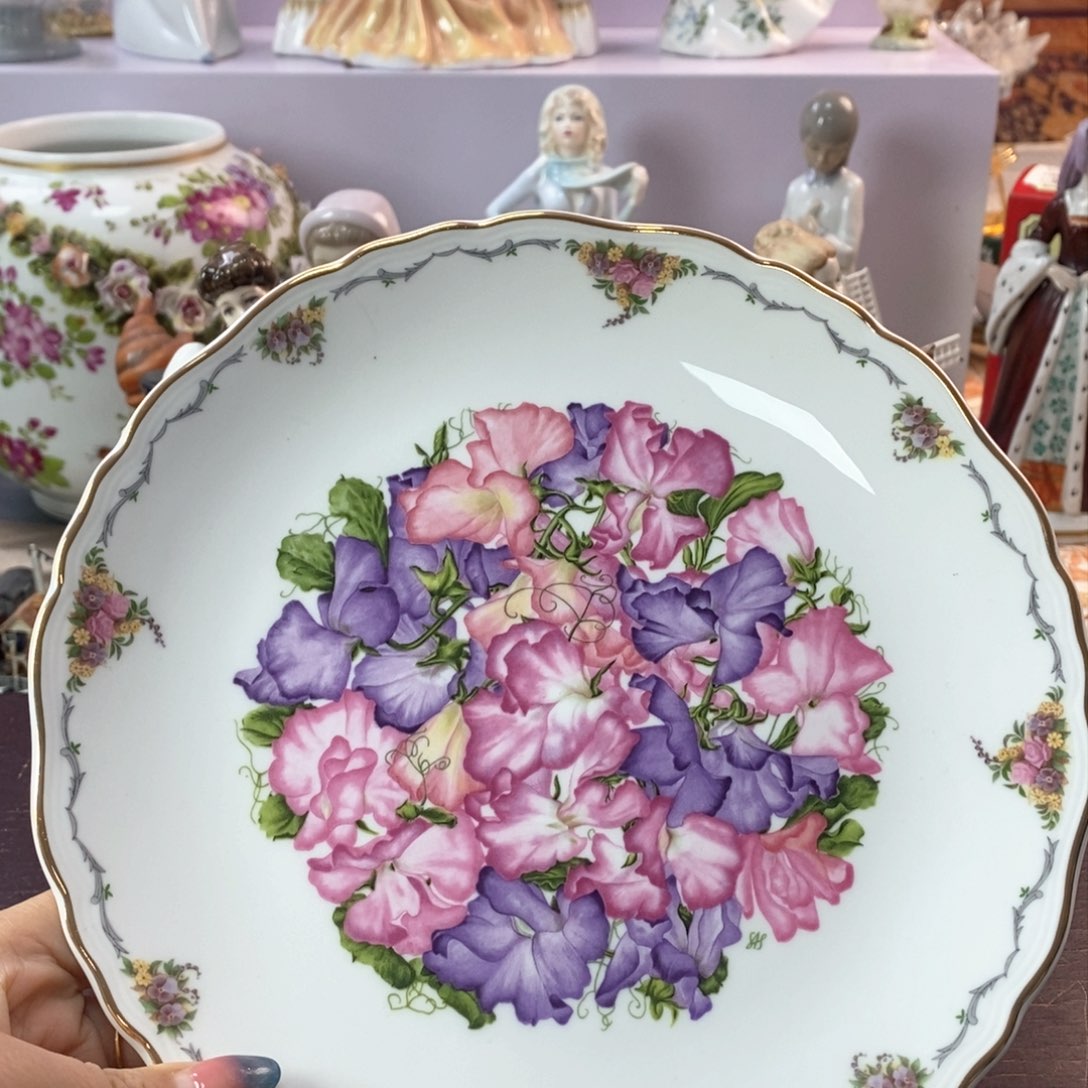 欧洲瓷器水晶瓷偶阿尔伯特