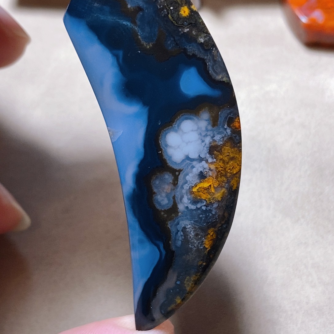 未镶嵌颈饰玛瑙/玉髓放**刀