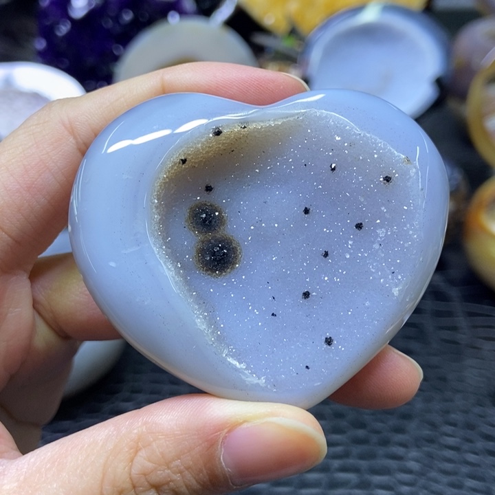 水晶爱心摆件未镶嵌