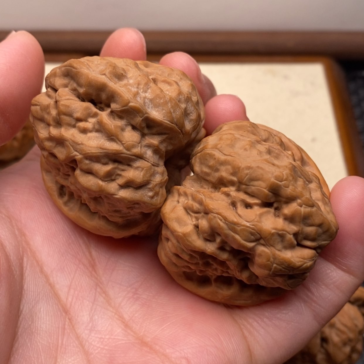 【闪购商品】把件文玩核桃k****n肌肉蛙边42左右