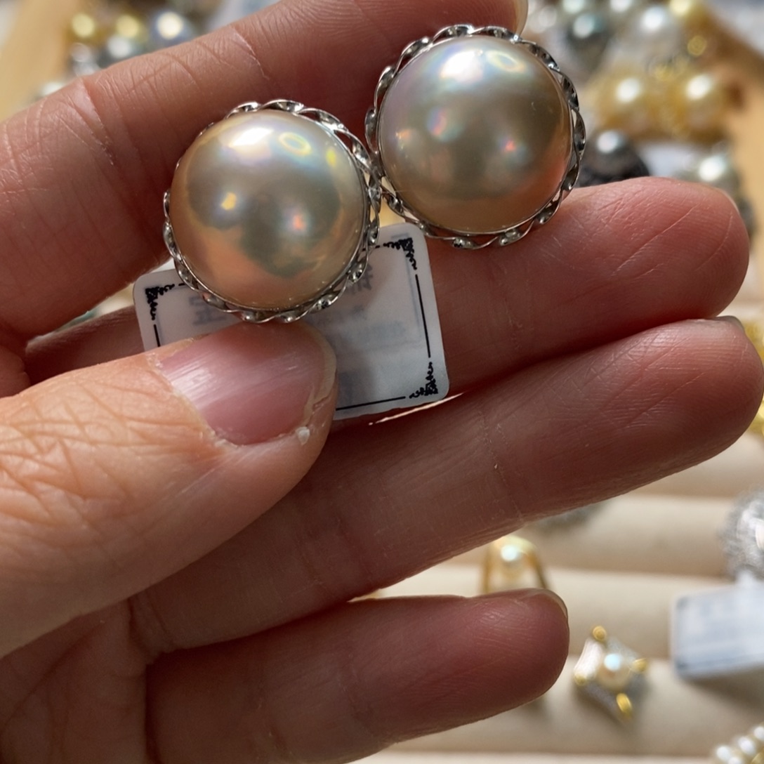 拼合珍珠（马贝珠）耳饰未镶嵌