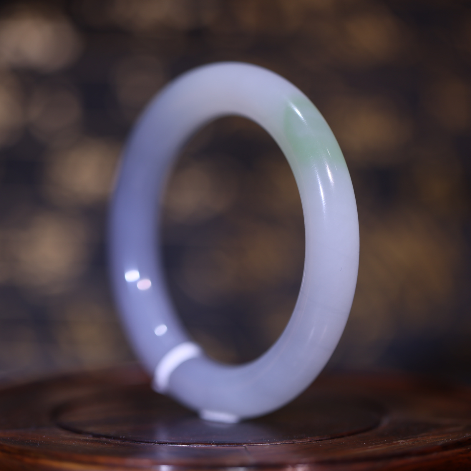 【新疆马爷珠宝】烟紫翠圆条