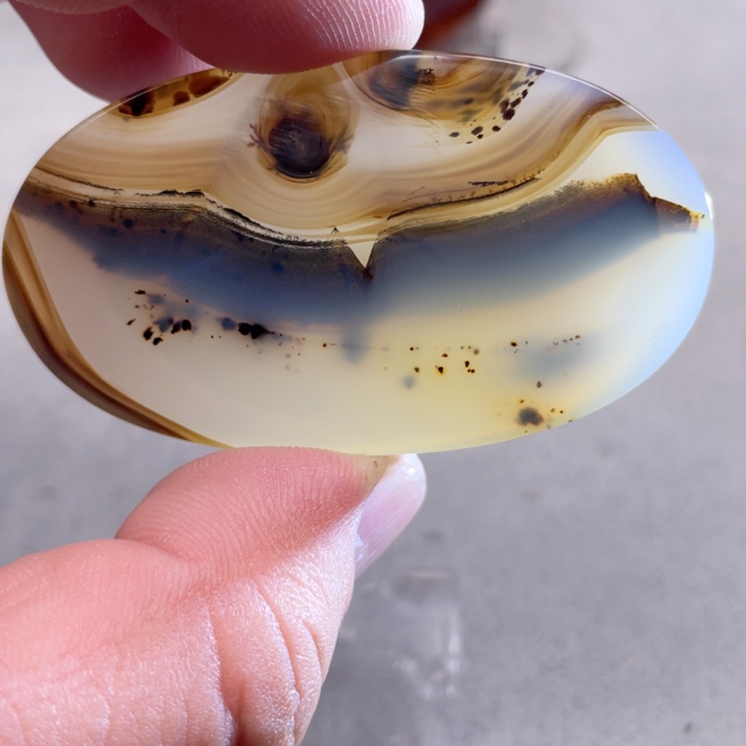 【闪购商品】玛瑙/玉髓颈饰合金