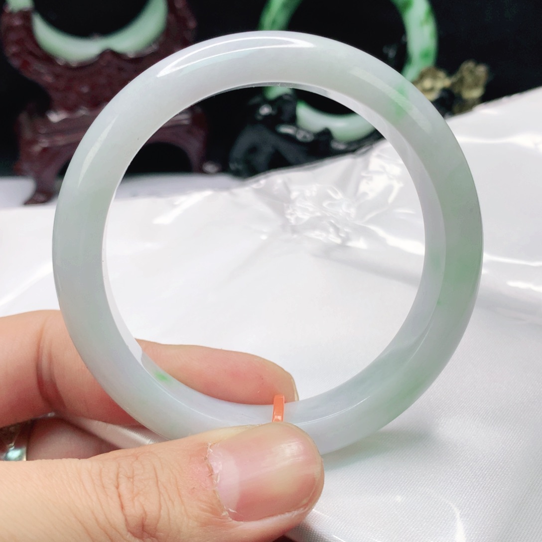 翡翠手镯未镶嵌57 天然缅甸翡翠A货时尚女款手镯