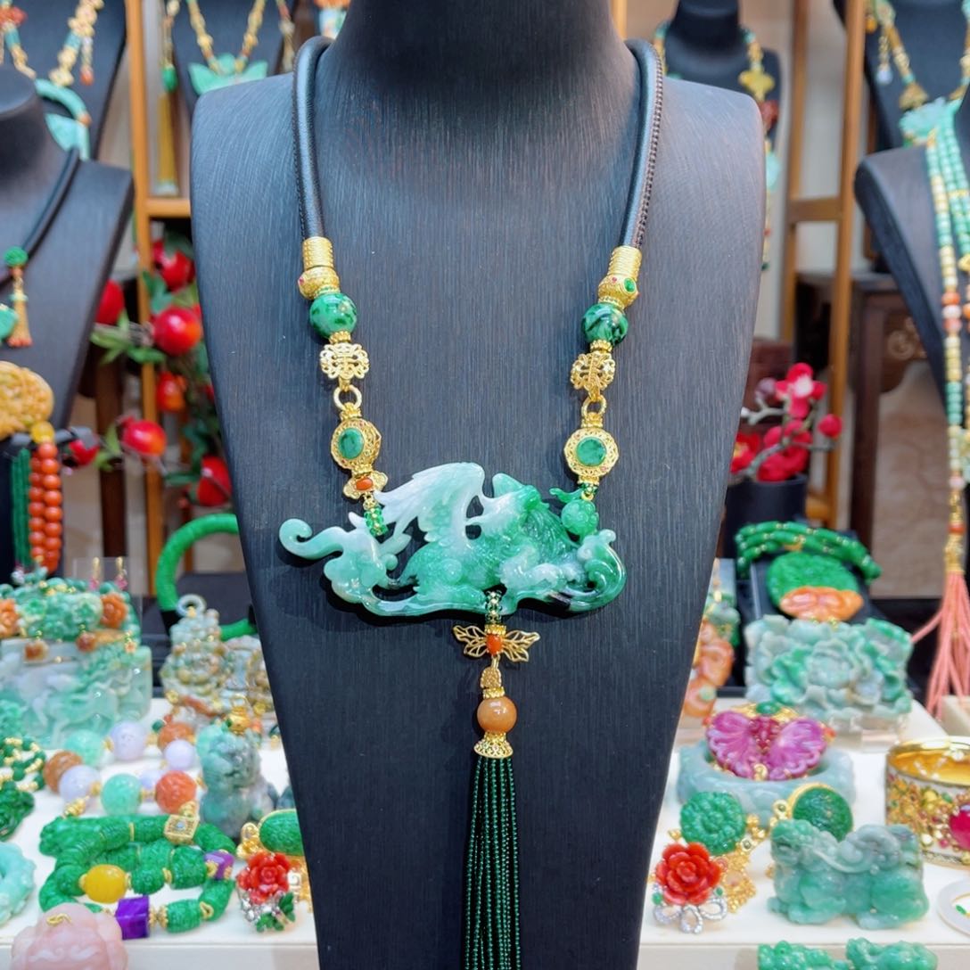 翡翠颈饰合金48小时鉴赏期