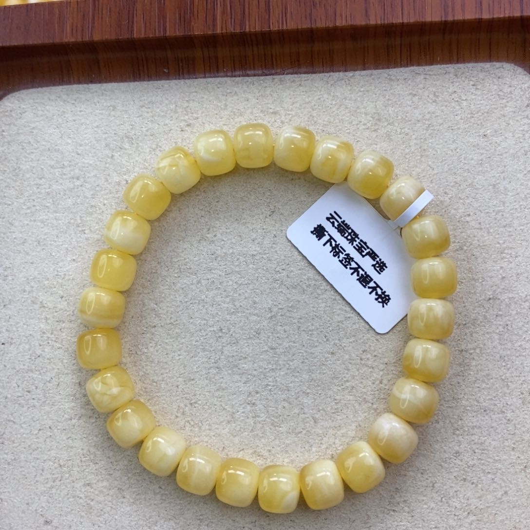 琥珀珠宝奇石未镶嵌8.4×7mm