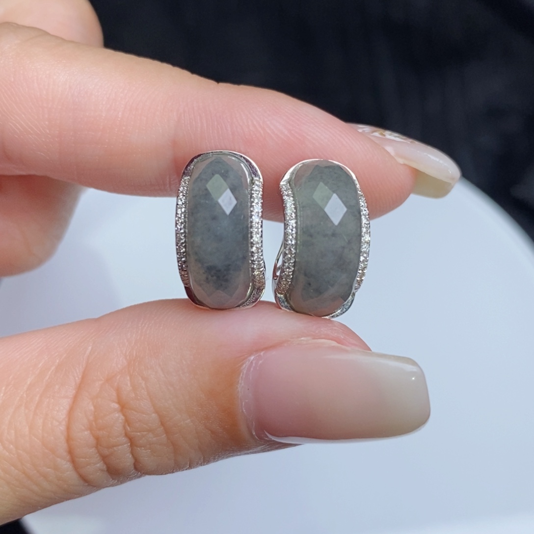 翡翠18K金镶嵌耳饰冰乌鸡切割面圈圈