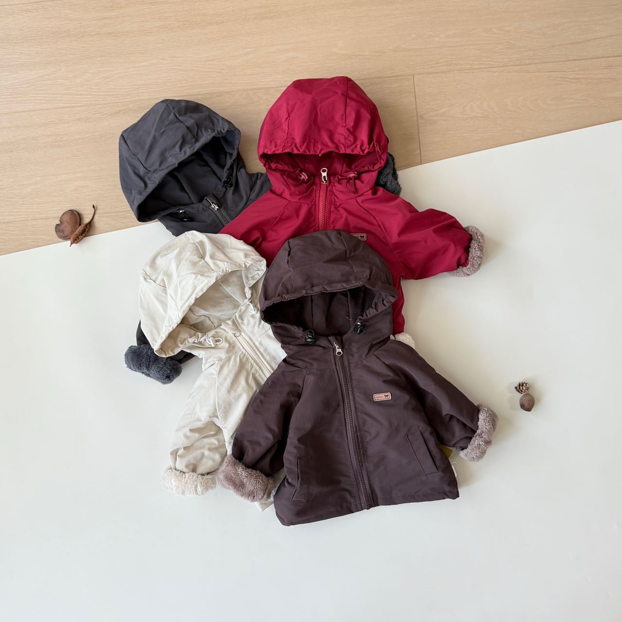 【可儿妈】三防带帽加绒冲锋衣外套婴儿圆领卫衣秋冬小童上衣