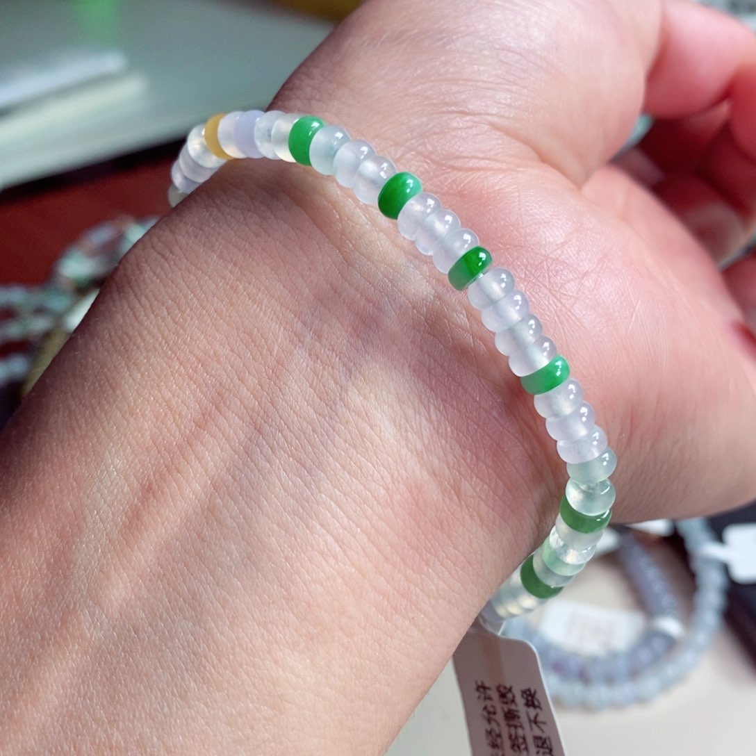 未镶嵌手链翡翠卡5