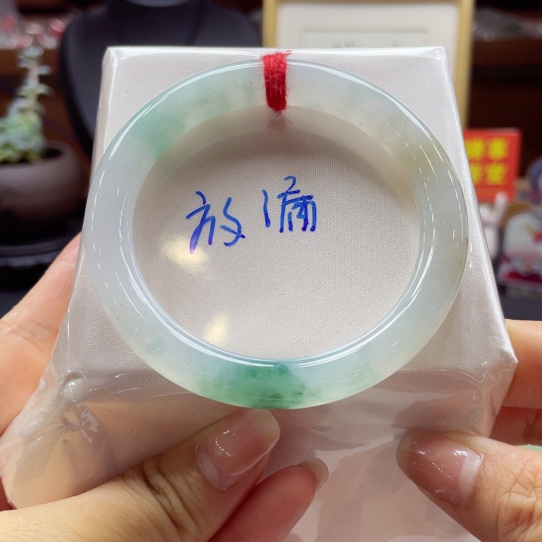 翡翠手镯未镶嵌3 号链接