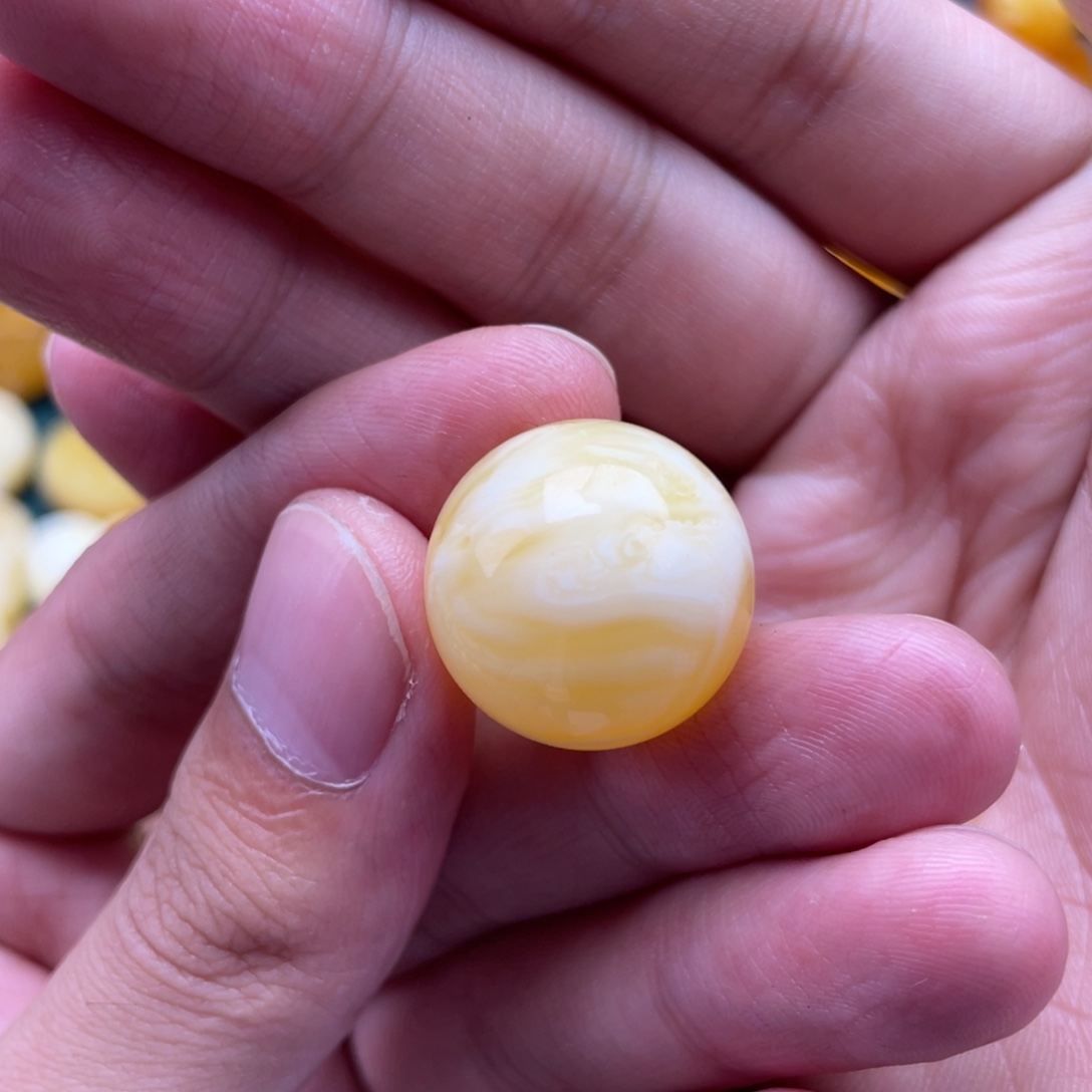 m***a琥珀未镶嵌裸石蜜蜡